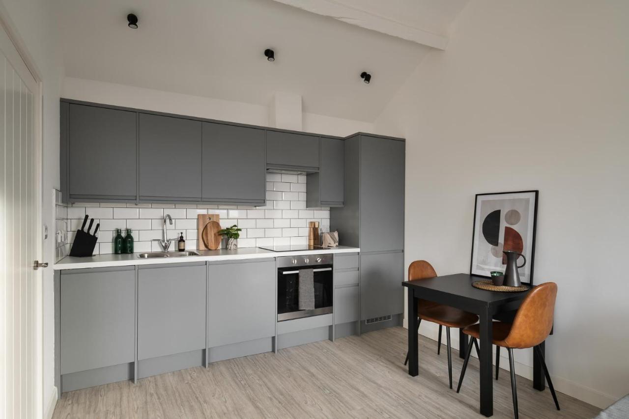 Onefivesix - Unique Apartments Бирмингем Экстерьер фото