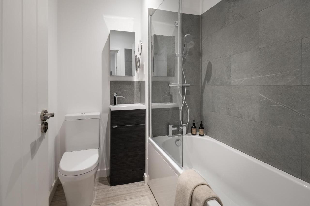 Onefivesix - Unique Apartments Бирмингем Экстерьер фото
