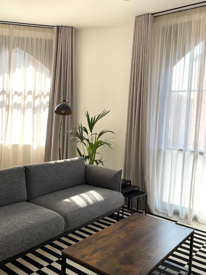 Onefivesix - Unique Apartments Бирмингем Экстерьер фото