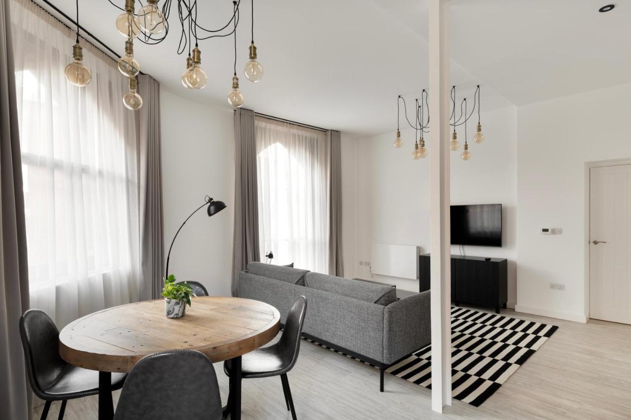 Onefivesix - Unique Apartments Бирмингем Экстерьер фото