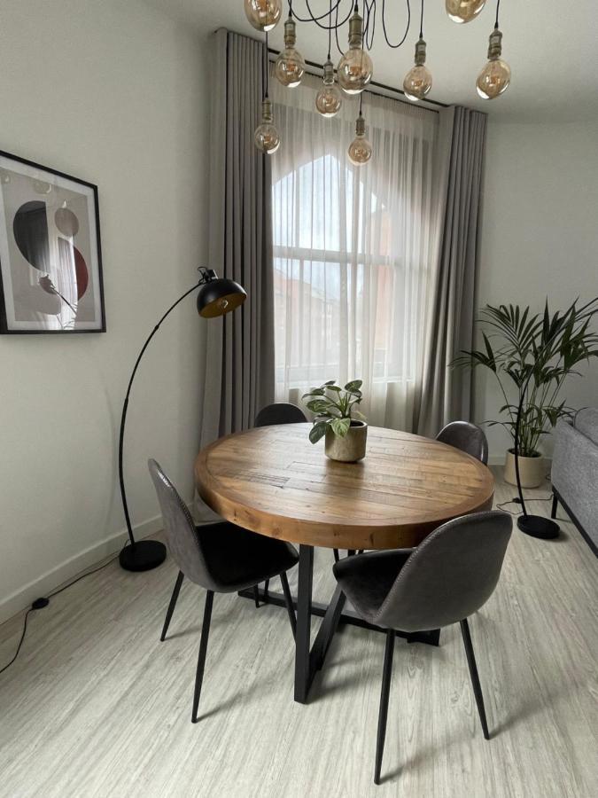 Onefivesix - Unique Apartments Бирмингем Экстерьер фото