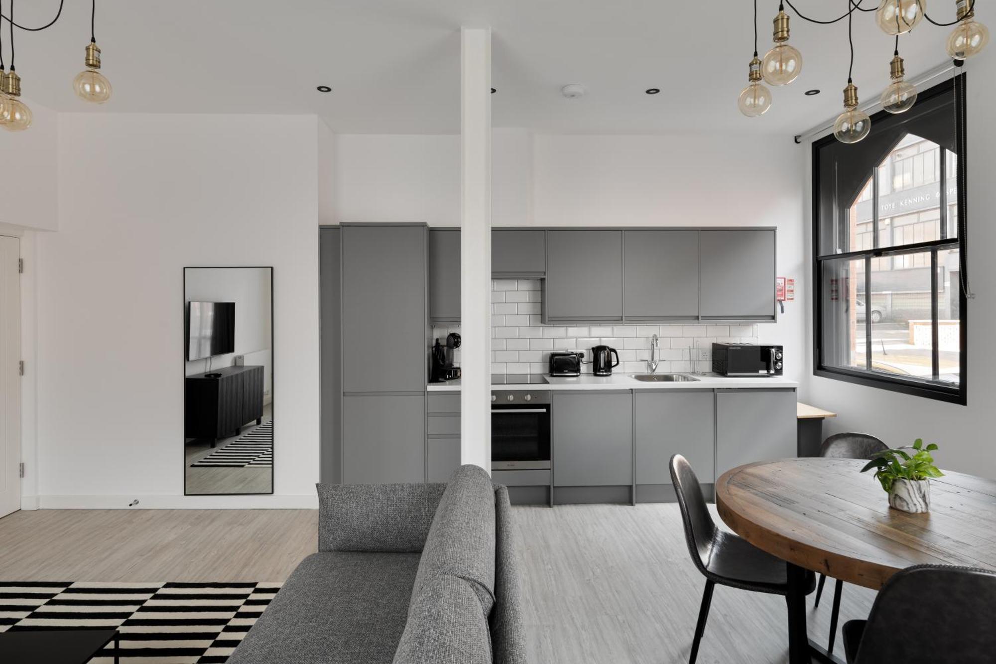 Onefivesix - Unique Apartments Бирмингем Экстерьер фото