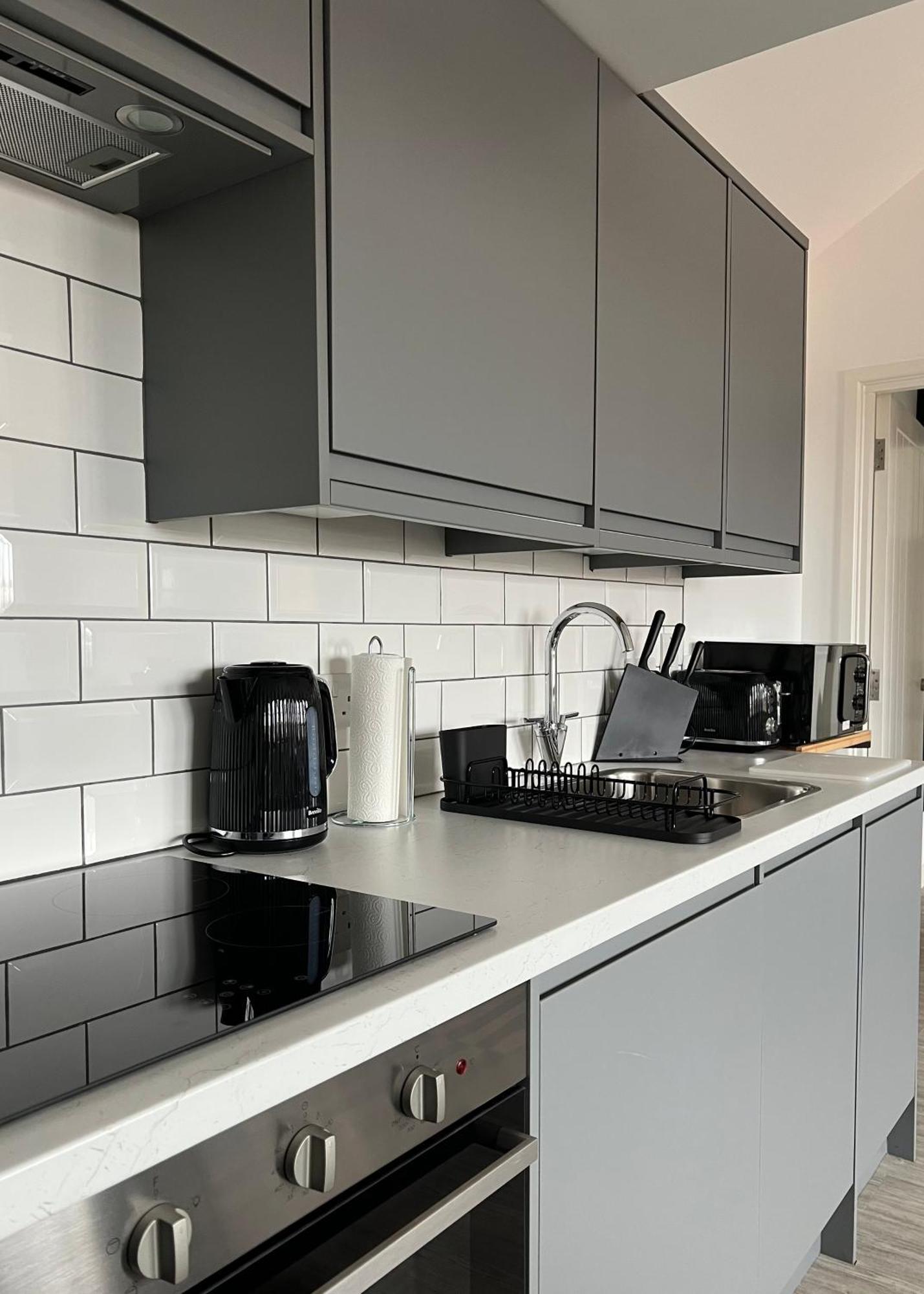 Onefivesix - Unique Apartments Бирмингем Экстерьер фото